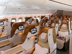 Flight Business Class: બિઝનેસ ક્લાસમાં મળતી આ સુવિધાઓ આપશે રોયલ ફીલ, એકવાર જરૂર અનુભવ કરો
