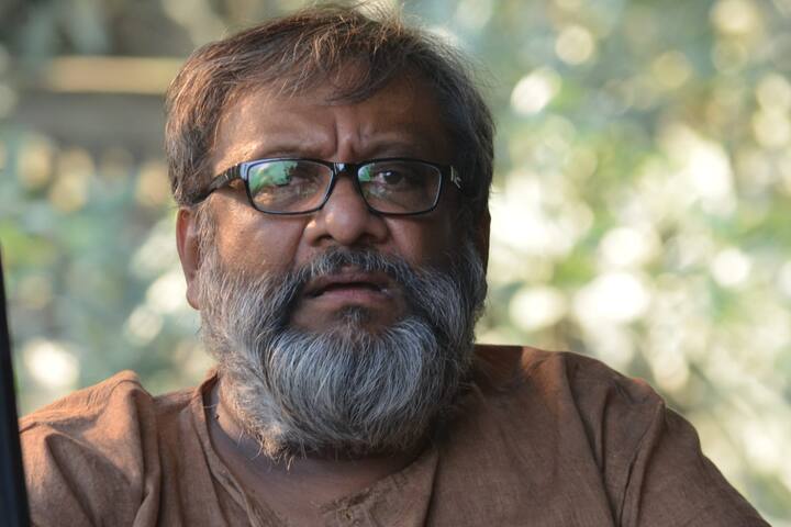 ক্যামেরার পিছনে ও সামনে অন্যতম গুরুত্বপূর্ণ ভূমিকায় রয়েছেন কৌশিক গঙ্গোপাধ্যায়। সিরিজে তিনি অঙ্কুশের 'ওস্তাদজী'