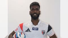 নতুন বছরে নতুন চ্যালেঞ্জ, নর্থইস্ট ইউনাইটেডে যোগ দিলেন হীরা মণ্ডল