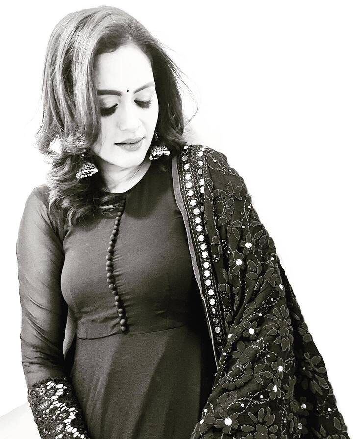 కార్తీకదీపం చారుశీల (సౌజన్య) (image credit: Sowjanya/Instagram)