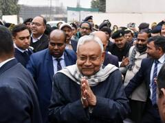 CM नीतीश कुमार 'समाधान यात्रा' के लिए पटना से हुए रवाना, 'मिशन दिल्ली' के लिये जानेंगे जनता का मूड