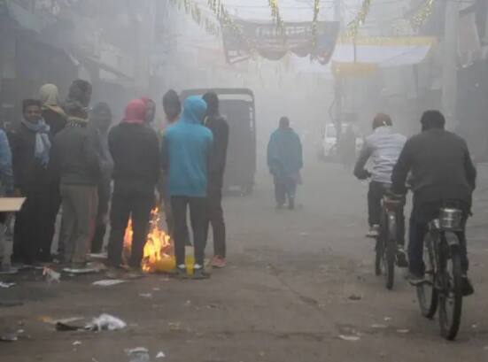 School Reopen: ਕੜਾਕੇ ਦੀ ਠੰਡ 'ਚ ਪੰਜਾਬ ਤੋਂ ਬਾਅਦ ਇਨ੍ਹਾਂ ਰਾਜਾਂ 'ਚ ਵਧਾਈਆਂ ਜਾ ਰਹੀਆਂ ਹਨ ਛੁੱਟੀਆਂ, ਜਾਣੋ ਕਿਸ ਰਾਜ 'ਚ ਕਦੋਂ ਖੁੱਲ੍ਹਣਗੇ ਸਕੂਲ winter vacation extended many states midst severe cold know when school reopen School Reopen: ਕੜਾਕੇ ਦੀ ਠੰਡ 'ਚ ਪੰਜਾਬ ਤੋਂ ਬਾਅਦ ਇਨ੍ਹਾਂ ਰਾਜਾਂ 'ਚ ਵਧਾਈਆਂ ਜਾ ਰਹੀਆਂ ਹਨ ਛੁੱਟੀਆਂ, ਜਾਣੋ ਕਿਸ ਰਾਜ 'ਚ ਕਦੋਂ ਖੁੱਲ੍ਹਣਗੇ ਸਕੂਲ