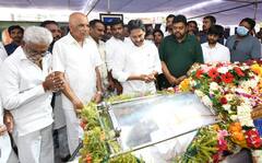 Adari Tulasi Rao Death: విశాఖ డెయిరీ ఛైర్మన్ మృతి - పార్థివ దేహానికి నివాళులర్పించిన సీం జగన్