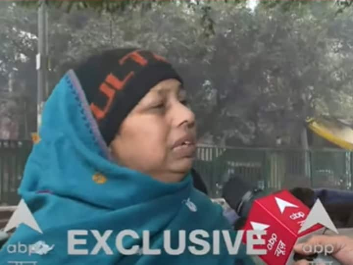 Kanjhawala Death Case attempt was made to drive a car on Nidhi as well mother said she came to me and cried a lot ANN Kanjhawala Death Case: अंजलि की सहेली निधि पर भी हुई कार चढ़ाने की कोशिश, हाथ और सिर में लगी चोट, मां बोली- मेरे पास आकर खूब रोई थी