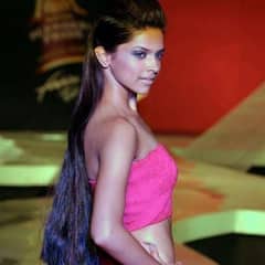 Deepika Padukone Birthday: नहीं देखी होंगी आपने दीपिका पादुकोण की ये पुरानी तस्वीरें, थ्रोबैक लुक देख रणवीर भी शर्मा जाएंगे