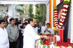 PHOTO : अजित पवार यांच्याकडून लक्ष्मण जगताप यांच्या कुटुंबियांचं सांत्वन