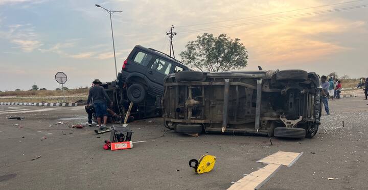 औरंगाबाद येथे झालेल्या 'जवान' चित्रपटाच्या शुटिंगसाठी 15 दिवस 600 जणांचे युनिट अहोरात्र कार्यरत होते.