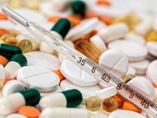 टेबलेट पर बीच में एक सीधी लाइन किस लिए होती है, ये है वजह