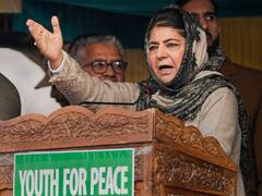 CRPF की तैनाती पर भड़कीं महबूबा मुफ्ती, बोलीं- धारा 370 हटने से हालात ठीक, तो जम्मू-कश्मीर में...