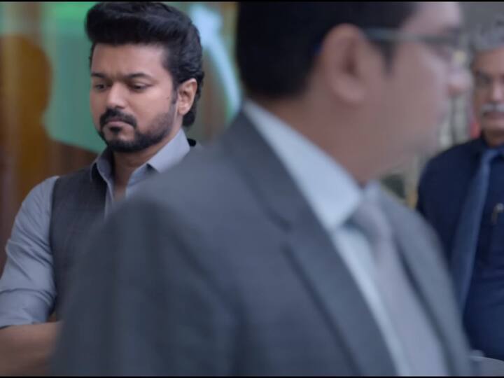 விஜய் நடிப்பில் உருவாகியுள்ள 'வாரிசு' திரைப்படத்தின் ட்ரெய்லர் நேற்று வெளியானது
