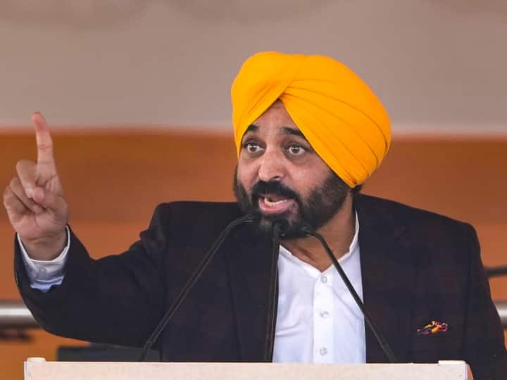 Punjab cm Bhagwant Mann said that we does not have a drop of extra water to give to any other state SYL Canal Dispute: पंजाब के CM भगवंत मान बोले- 'दूसरे राज्यों के साथ साझा करने के लिए...'