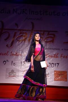 In Pics: सियाचिन पर हुई पहली महिला कैप्टन की तैनाती, उदयपुर की बेटी अब माइनस 16°C में करेगी देश की रक्षा