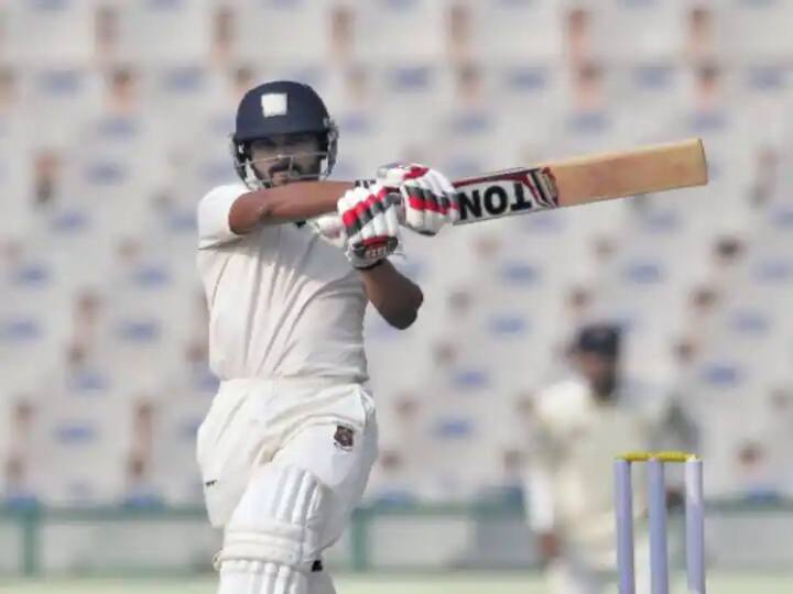 Indian Cricketer Kedar jadhav scored 283 in 283 balls at ranji tournament in Maharashtra vs Aasam Match Ranji Trophy : केदार जाधवची कसोटी क्रिकेटमध्ये वन-डे सारखी फलंदाजी, रणजी सामन्यात आसामविरुद्ध 283 चेंडूत केल्या 283 धावा
