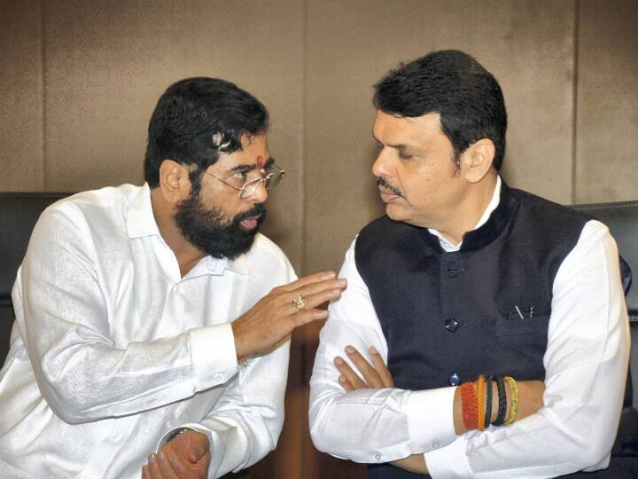 maharashtra News Aurangabad News Aurangabad tour of Chief Minister Eknath Shinde and Deputy Chief Minister Devendra Fadnavis canceled due to technical glitch in the plane Maharashtra News: मोठी बातमी! विमानात तांत्रिक बिघाडामुळे मुख्यमंत्री आणि उपमुख्यमंत्री यांचा औरंगाबाद दौरा रद्द