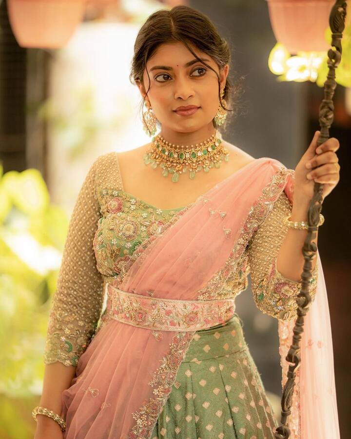 கலரு சுவையாட்டம் உன்னோட நெனப்பு..