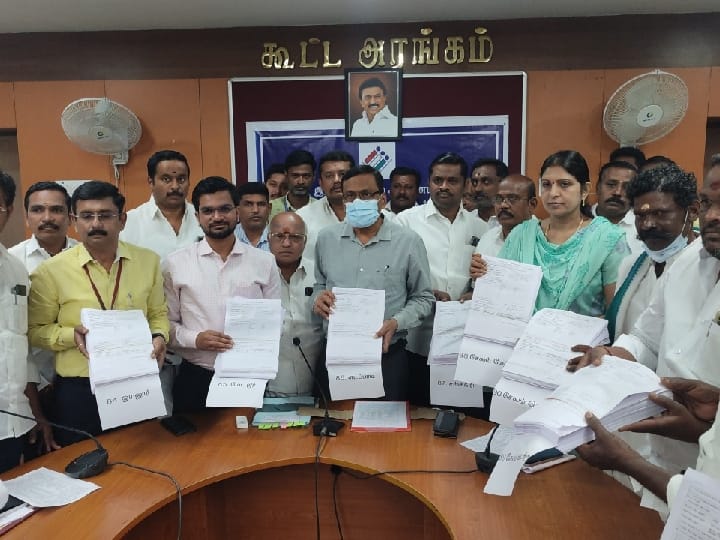 salem Draft Electoral Roll Released Total 29,60,593 Electors in Salem District TNN Electoral Roll: வெளியானது வரைவு வாக்காளர் பட்டியல்... சேலம் மாவட்டத்தில் மொத்தம் 29,60,593 வாக்காளர்கள்