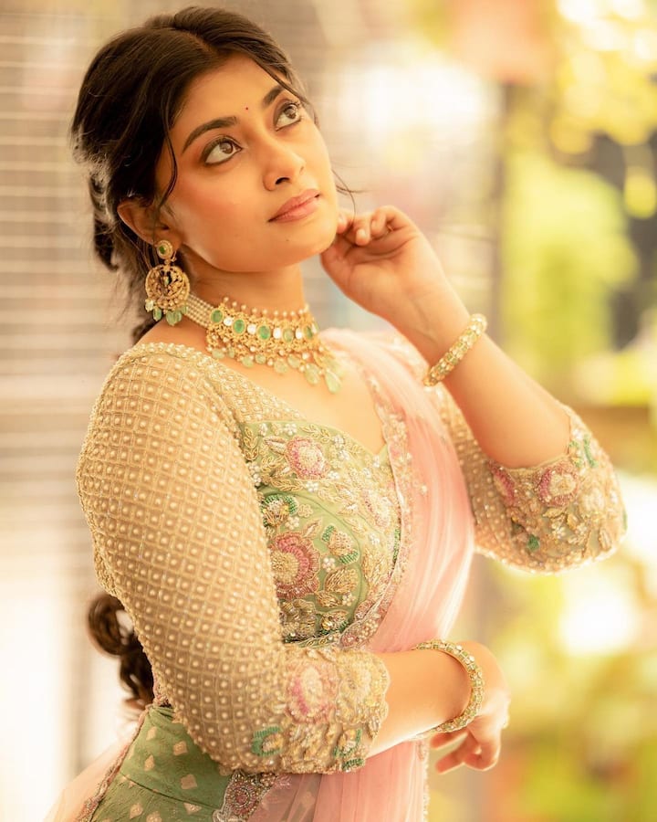 அம்மு நீ என் பொம்மு நீ..