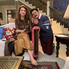 ये हैं 'भाबी जी घर पर हैं' के 'तिवारी जी' की असली वाइफ...'गौरी मेम' से नहीं दिखती हैं कम