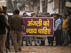 'ये एक्सीडेंट नहीं, हत्या है...' अंजलि का परिवार थाने के बाहर धरने पर बैठा, आरोपियों की फांसी की मांग