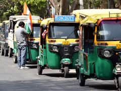 दिल्ली में ऑटो-टैक्सी का सफर होने वाला है महंगा, केजरीवाल सरकार की मंजूरी के बाद LG को भेजी गई फाइल