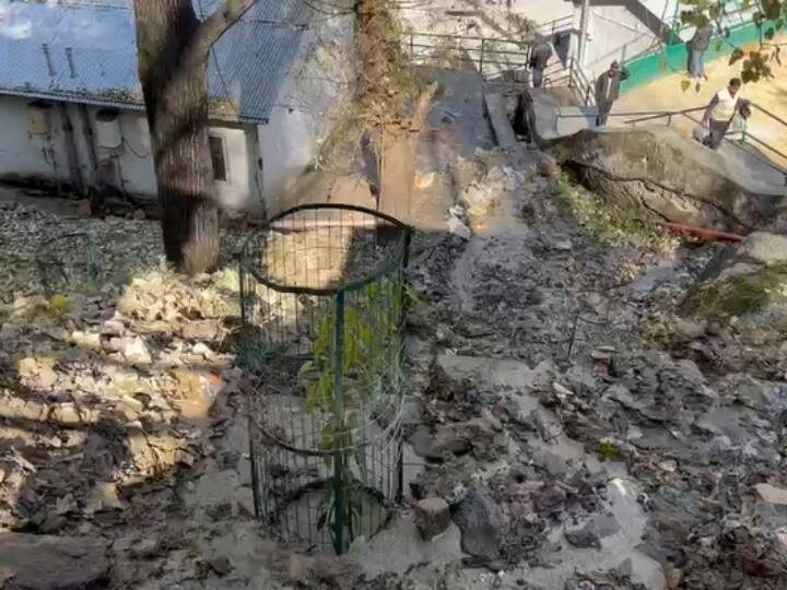 Joshimath landslides Continuous 22000 people lives in danger possibility of devastation in these areas also ann Joshimath News: लगातार भू-स्खलन से 22,000 आबादी की जान खतरे में, इन इलाकों में तबाही की आशंका 