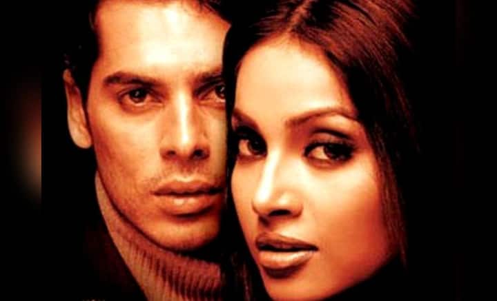 ভূতের ছবি দেখার কথা উঠলেই সবার আগে মাথায় আসে ‘রাজ’ ছবির কথা, বিশেষ করে নয়ের দশকের আশেপাশে জন্ম যাঁদের। ঘরে বসে একা আজও ওই ছবি দেখার সাহস পান না অনেকে।