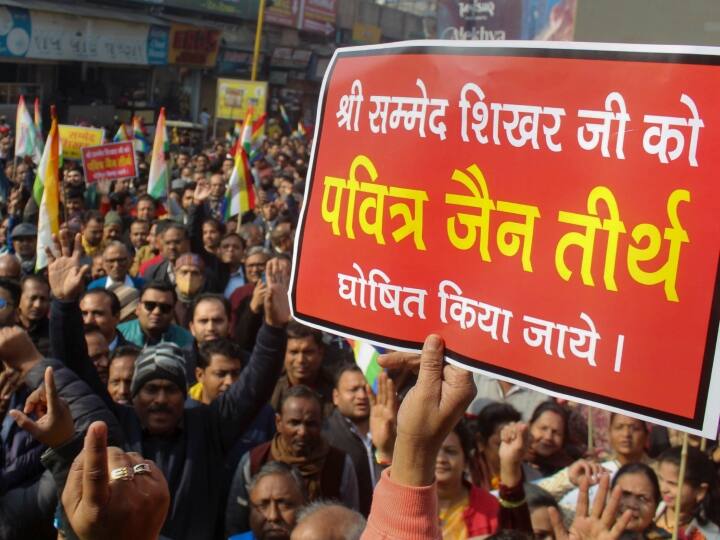 Sammed Shikhar Ji: सम्मेद शिखरजी के लिए जैन मुनी ने त्यागे प्राण, जयपुर के मंदिर में कर रहे थे आमरण अनशन Rajasthan News Jain monk sacrificed his life for Sammed Shikharji of Jharkhand he was on Hunger Strike in a Jaipur temple Sammed Shikhar Ji: सम्मेद शिखरजी के लिए जैन मुनी ने त्यागे प्राण, जयपुर के मंदिर में कर रहे थे आमरण अनशन