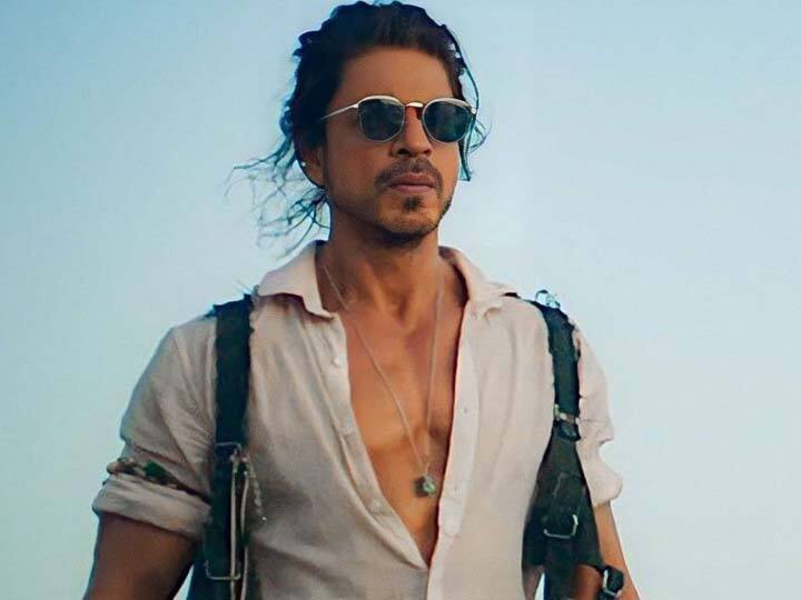 Shah Rukh Khan fan asks for OTP Mumbai Police gives savage response details inside Shah Rukh Khan Tweet: शाहरुख खान से यूजर ने मांगा OTP, मुंबई पुलिस ने ये जवाब देकर लूट ली महफिल