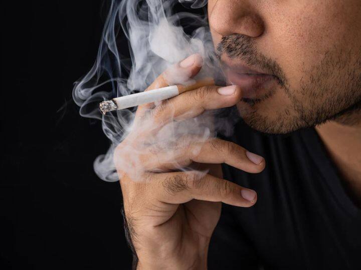 Smoking Harmful For Diabetes Patients Know What Experts Say Health News सावधान: डायबिटीज के मरीजों के लिए 'सिगरेट' बहुत खतरनाक, एक के बाद एक बढ़ेंगी कई बीमारियां