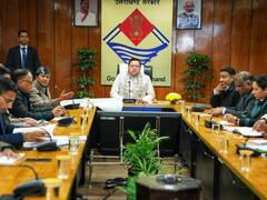 जोशीमठ में भू-धसाव पर CM धामी ने की हाई लेवल बैठक, शनिवार को करेंगे प्रभावित इलाके का दौरा
