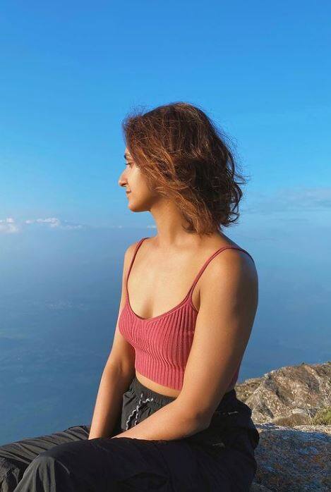 शक्ती मोहननं स्टार प्लसवरील डान्स रिअ‍ॅलिटी शो ‘डान्स प्लस’ (Dance Pluse) मध्ये जज म्हणूनही काम केलं आहे