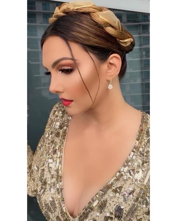 एक बार सलमान ने सोमी के सिर पर शराब का गिलास उड़ेल दिया था लेकिन शराब की बोतल तोड़ने वाली बात सोमी ने महज अफवाह बताई है.