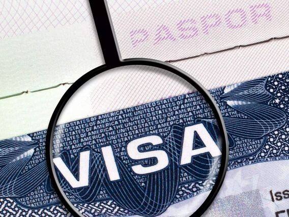 Visa Types: Tourists going abroad know the total number of visa types you can apply for Visa Types: વિદેશ જતા પ્રવાસીઓ જાણો કુલ કેટલા પ્રકારના વિઝા માટે તમે કરી શકો છો અપ્લાય 