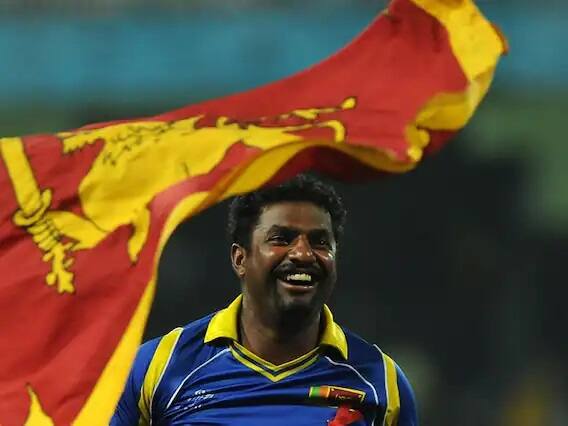 શ્રીલંકાના સ્પીનર મુથૈયા મુરલીધર સૌથી વધુ વિકેટો લેવારો બૉલર છે. તેના નામે 534 વિકેટો નોંધાયેલી છે. અહીં બીજા નંબર પર પાકિસ્તાની ફાસ્ટ બૉલર વસીમ અકરમ (502) અને ત્રીજા નંબર પર વકાર યૂનિસ (416) નું નામ આવે છે.