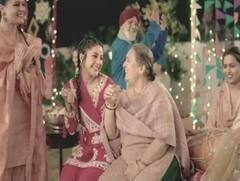 पंजाबी कुड़ी अवतार में शहनाज गिल ने शेयर करदी ऐसी फोटो...कन्फ्यूज फैंस ने पूछ डाले ऐसे-ऐसे सवाल