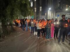 यवतमाळमध्ये शिकाऊ डॉक्टरांवर झालेल्या हल्ल्याच्या निषेधार्थ मुंबईत कँडल मार्च