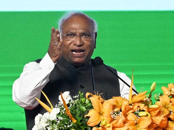 Mallikarjun Kharge On Amit Shah Ayodhya Ram Temple In Ttipura Date | राम मंदिर खुलने की तारीख बताने वाले आप कौन होते हैं?...' कांग्रेस अध्यक्ष खरगे ने अमित शाह से किया सवाल