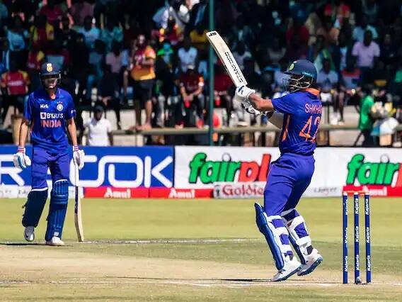 ભારતીય ટીમે સૌથી વધુ વનડે મેચો રમી છે, ટીમ ઇન્ડિયાએ કુલ  1020 વનડે મેચો રમી, આમાં 532 મેચોમાં જીત, અને 436 મેચોમાં હારનો સામનો કર્યો છે. આ દરમિયાન ટીમ ઇન્ડિયાની 9 મેચો ટાઇ રહી અને 43 મેચોમાં કોઇ પરિણામ આવ્યુ નથી. ભારતીય ટીમ બે વાર વનડે વર્લ્ડકપ જીતી ચૂકી છે અને એકવાર ચેમ્પીયન ટ્રૉફી પોતાના નામે કરી ચૂકી છે.