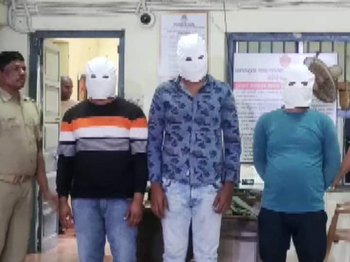 Odisha Three Man Chases Woman Sub Inspector And Threaten With Sword Police Arrested The Accused ओडिशा में तीन लोगों ने कार से किया महिला सब इंस्पेक्टर का पीछा, तलवार लहराकर दी धमकी, अब चढ़े पुलिस के हत्थे
