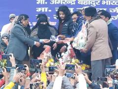 बसपा में शामिल होते ही माफिया अतीक अहमद की पत्नी बोलीं- 'दलितों पर अत्याचार हुआ तो मेरे बेटे लाठी लेकर सबसे आगे खड़े रहेंगे'