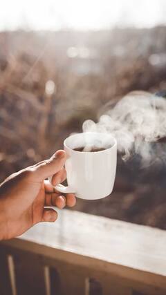 Health Tips : वजन कमी करायचंय? 'ही' कॉफी ट्राय करा