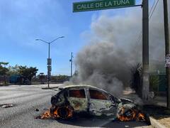 3 Dead As Riots Break Out In Mexican State Over Arrest Of El-Chapo's Son