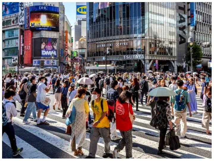 Why is Japan offering money to its own countrymen to move out of Tokyo abpp जापान: ऐसे क्यों पैदा हुए हालात, टोक्यो से बाहर जाने के लिए सरकार को ऑफर करना पड़ रहा है 6 लाख रुपये