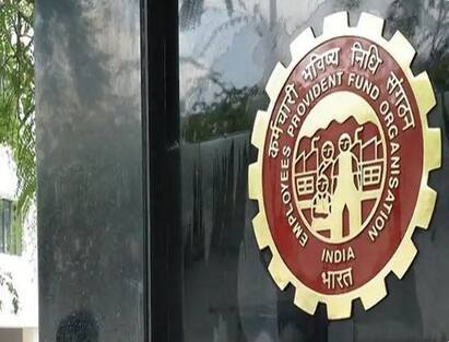 EPFO Subscribers Alert Online Fraud: ਜੇ ਤੁਸੀਂ ਕਰਮਚਾਰੀ ਭਵਿੱਖ ਨਿਧੀ ਸੰਗਠਨ (EPFO) ਦੇ ਅਧੀਨ ਪ੍ਰਾਪਤ ਪ੍ਰੋਵੀਡੈਂਟ ਫੰਡ (PF Account) ਦੇ ਗਾਹਕ ਹੋ। ਇਸ ਲਈ ਇਹ ਖਬਰ ਤੁਹਾਡੇ ਲਈ ਫਾਇਦੇਮੰਦ ਸਾਬਤ ਹੋ ਸਕਦੀ ਹੈ।