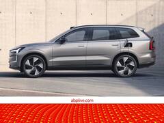 वॉल्वो ने अपनी सबसे सुरक्षित इलेक्ट्रिक कार ईएक्स90 से उठाया पर्दा, जानें किससे होगी इसकी टक्कर