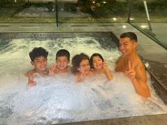 Cristiano Ronaldo: रोनाल्डो या जॉर्जिया...कौन है ज्यादा अमीर, आलीशान घर से लेकर प्राइवेट जेट तक की तस्वीरें देखिए