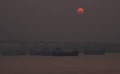 Weather Update: জেলা থেকে শহর, ঠান্ডায় কাঁপছে গোটা রাজ্য! আরও নিচে নামতে পারে পারদ