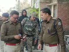 कैमूर में एटीएम गार्ड की आंख में मिर्ची पाउडर डालकर बदमाशों ने मारी गोली, 13 लाख की लूट