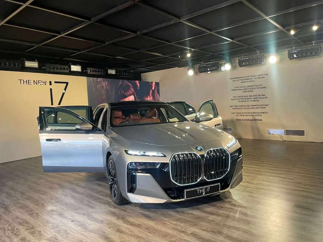 BMW Launches New 7 Series In India With i7 Electric BMW Launches New 7 Series In India With i7 Electric BMW Launches New 7 Series In India With i7 Electric