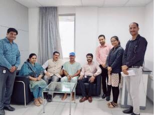 Pune Kumar Sangakkara : श्रीलंकेचा क्रिकेट समालोचक कुमारा संगकारा पुण्यात आजारी पडला; रुबी हॉल क्लिनिकमध्ये उपचार